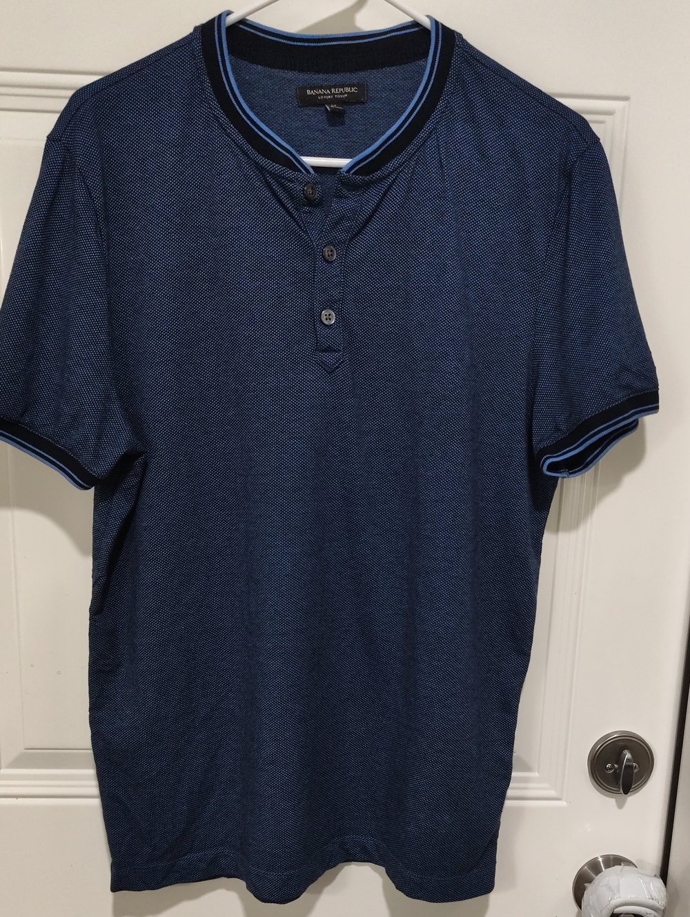 Banana Republic Men's Dark Blue Henley Polo with Contrast Trim